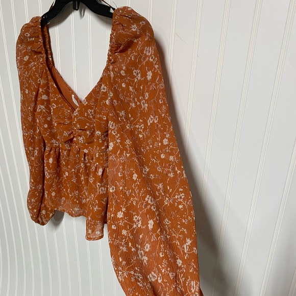NWT ASTR The Label Rust Multi Floral Puff Sleeve Boho Sweetheart Top S XS - Picture 4 of 11